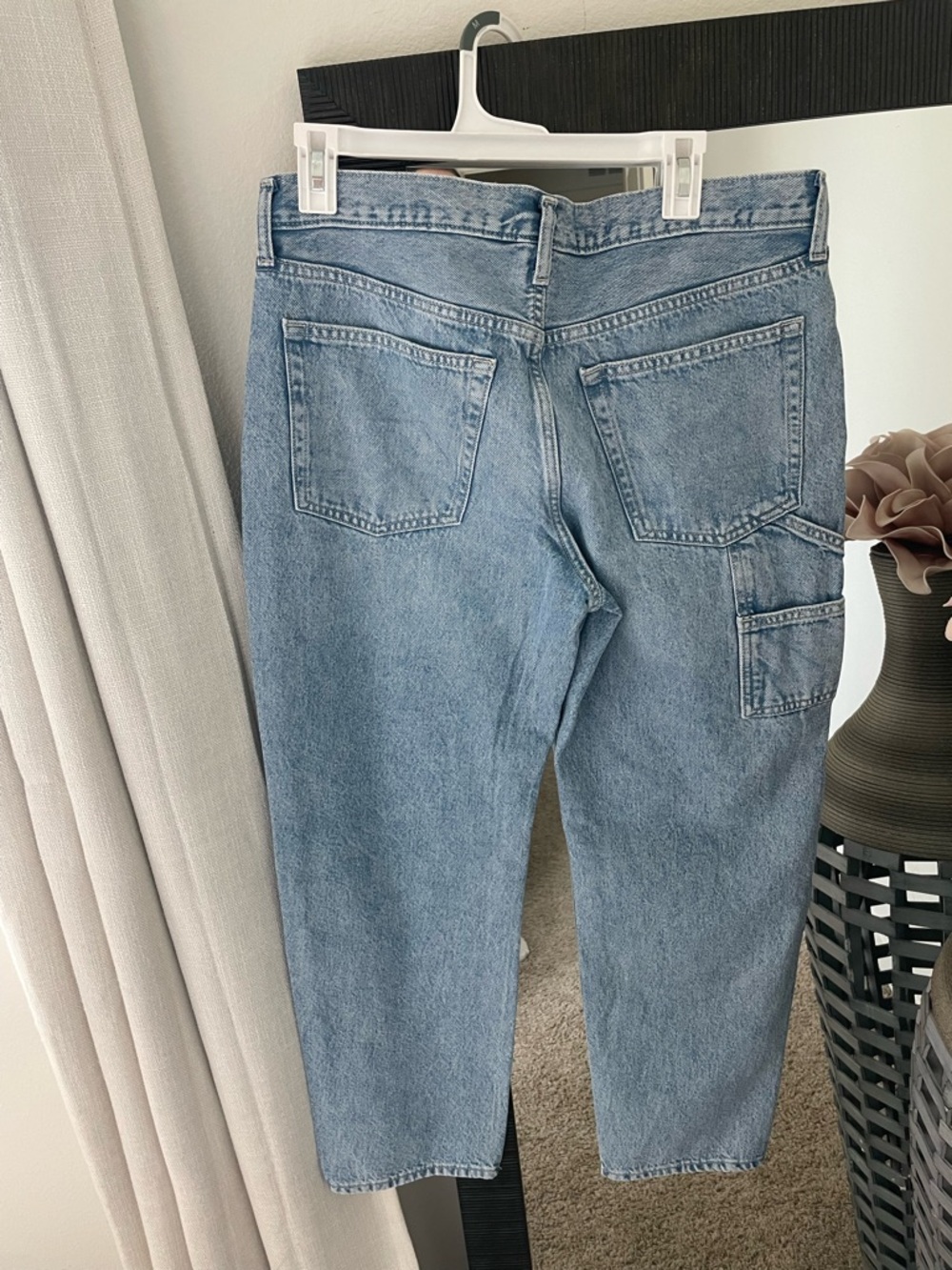 NWT Universal Thread Women’s “Mid-rise Painter Boyfriend Jeans” Size 8 - Picture 6 of 8